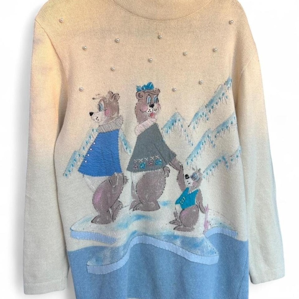Storybook knit by Vittoria Manni Made in Italy Vintage Italian bear sweater
